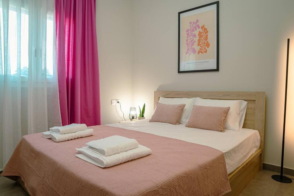 Sophia'S Coastal Retreat Villa โครินอส ภายนอก รูปภาพ